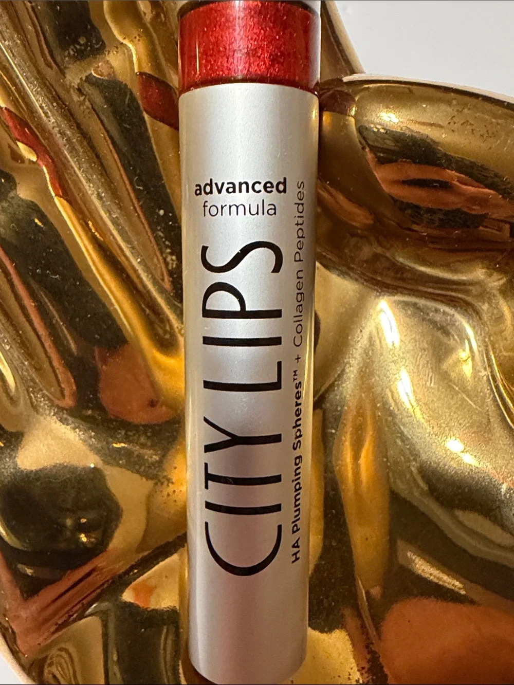 City Lips. Advanced Formula Lip Plumper - Shimmering Red Holly. NWOB